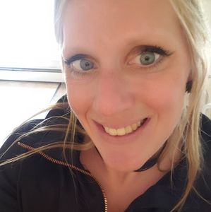 Meet your Posher, Candace